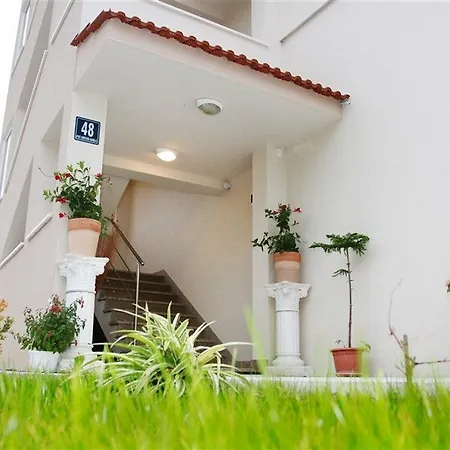 Di 4* Trogir